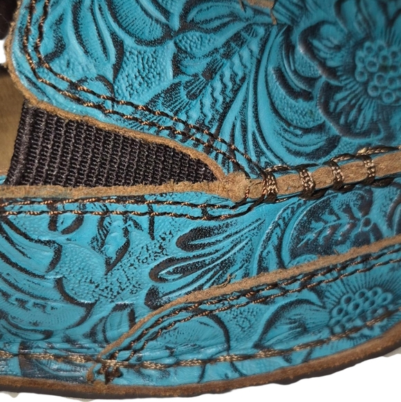 Ariat Women's Blue Embossed Loafers - Picture 2 of 10